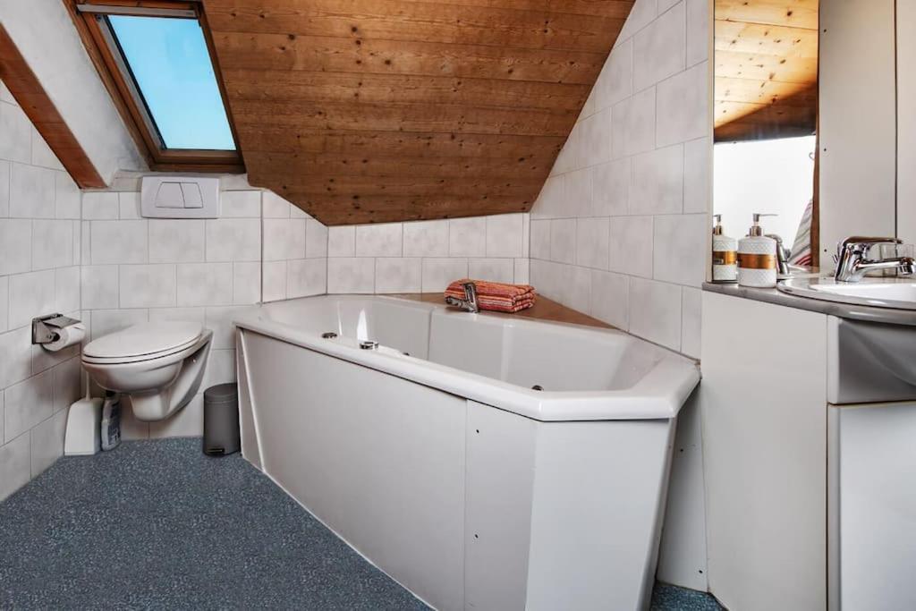 Apartment Navah Uetendorf Kültér fotó